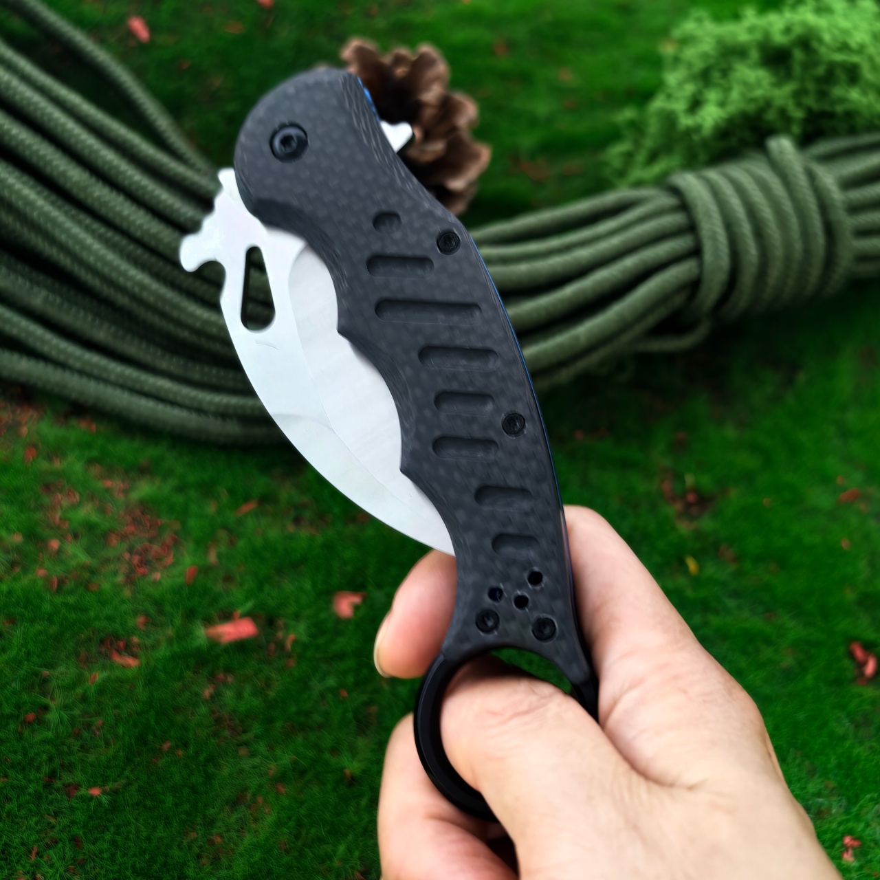 Claw shaped folding knife with - Edc Carry Knife recension och pris